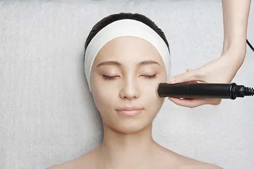 Wビタミン60分コース (60分) しみ・シワ・たるみ ・くすみ・乾燥ケア